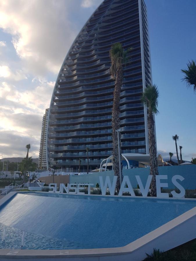 Romero Apartments-Sunset Waves-Μπένιντορμ Εξωτερικό φωτογραφία