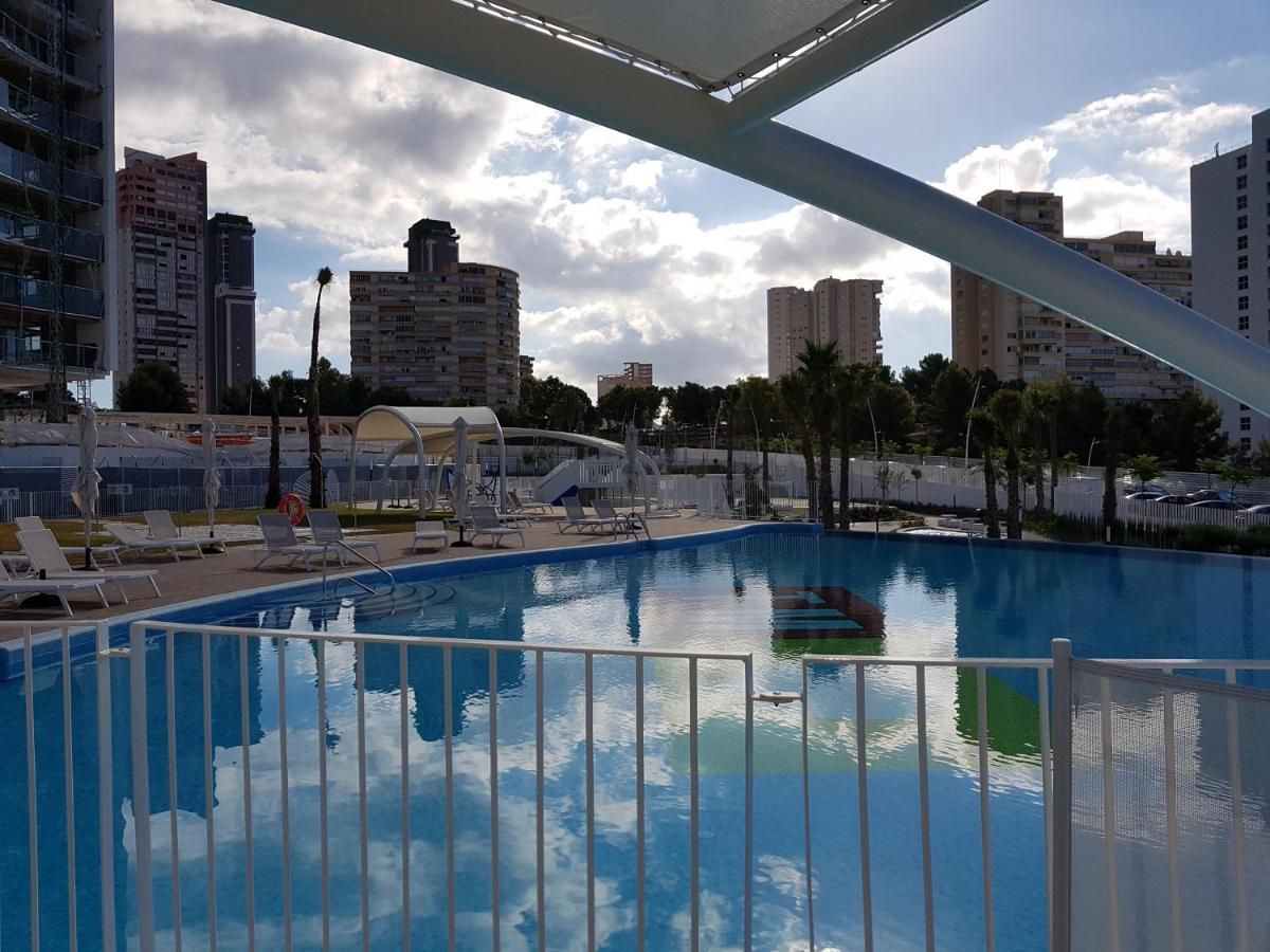 Romero Apartments-Sunset Waves-Μπένιντορμ Εξωτερικό φωτογραφία